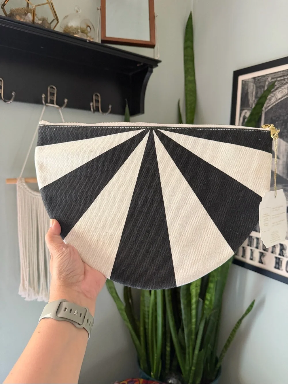 Emily & Merritt Pottery Barn Black & White Sunburst Canvas Pouch NWT